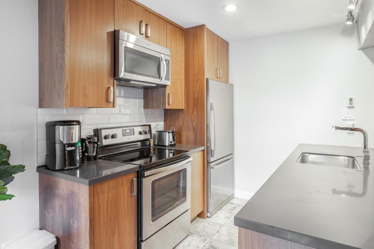 Appartement Gorgeous Creekside Studio