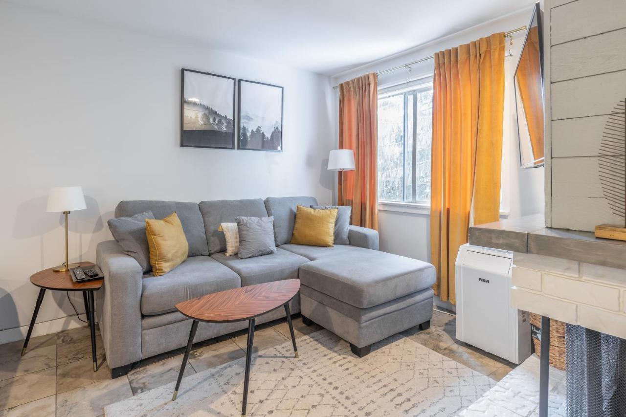 Gorgeous Creekside Studio Appartement *